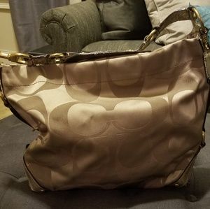 COACH 13014 SIGNATURE "CARLY" LARGE HOBO BAG